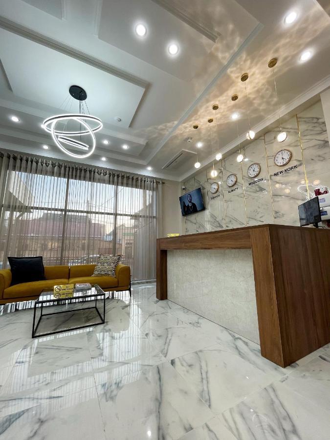 Hotel Nova Bishkek Exteriör bild